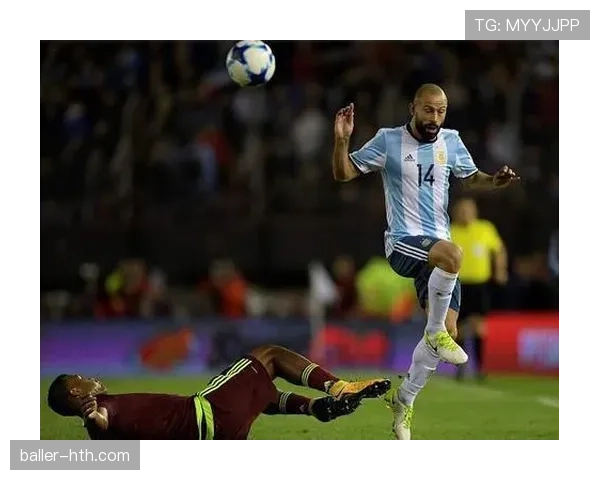 泰国队世预赛上演逆袭好戏,强势表现引关注 泰国队世预赛上演逆袭好戏,强势表现引关注